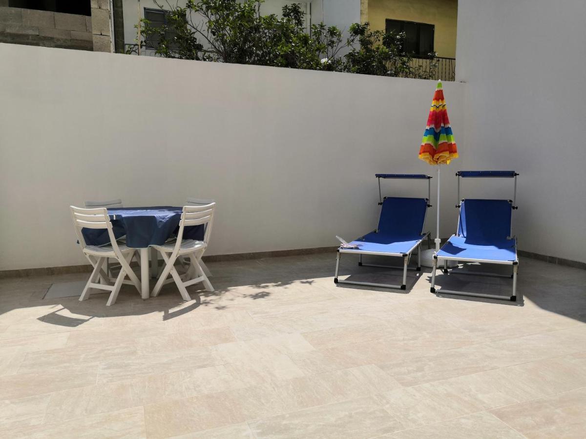 Modern Apartment With Large Outdoor Area - Sleeps 7, Close To Malta International Airport ルア エクステリア 写真